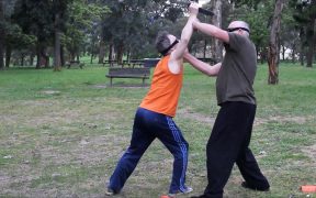 knife fighting techniques