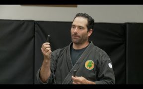 knife fighting basics