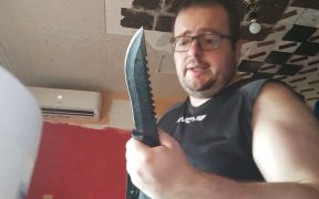 knife fighting basics